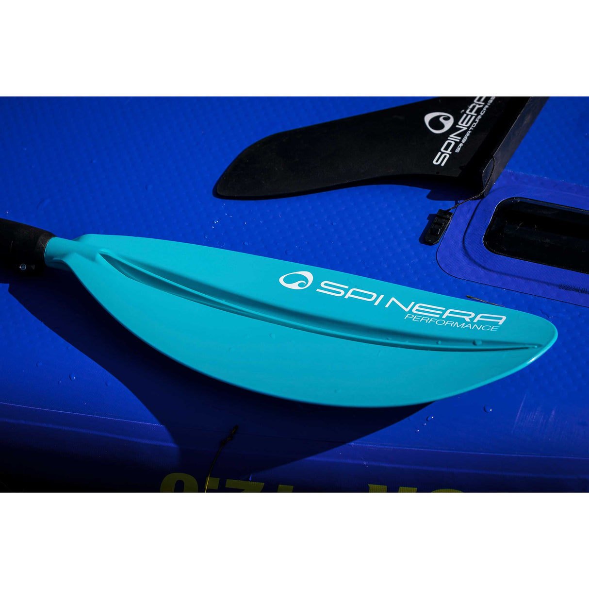 22296 Performance Kayak Paddle Spinera